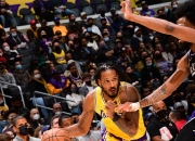 洛杉矶快船半决赛鏖战波尔图，胡金秋砍下18记关键球，全场沸腾的简单介绍