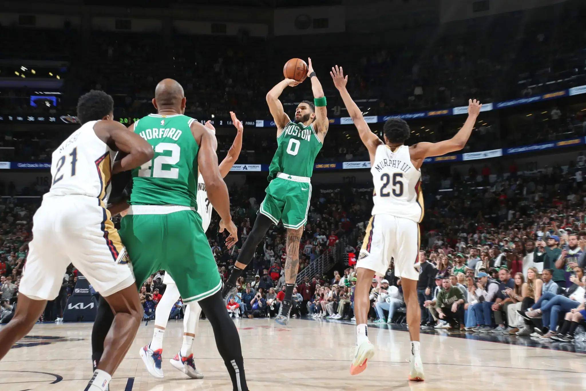 爵士绝杀时刻，狂砍50分点燃赛场，鹈鹕迎来胜利！